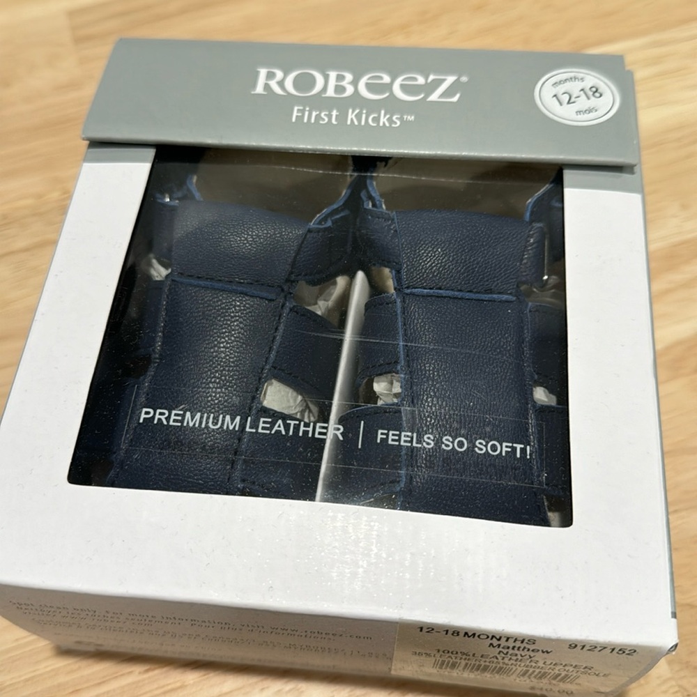 Robeez First Kicks Leather Sandals 12-18 months